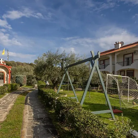 Rent House Mirtofito 8 Km From Peramos *