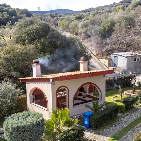 Дом отдыха Rent House Mirtofito 8 Km From Peramos Elaiokhorion