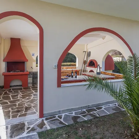 Rent House Mirtofito 8 Km From Peramos Дом отдыха Elaiokhorion