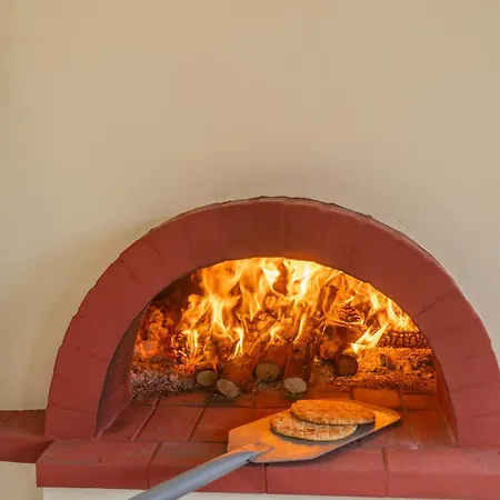 Дом отдыха Rent House Mirtofito 8 Km From Peramos *