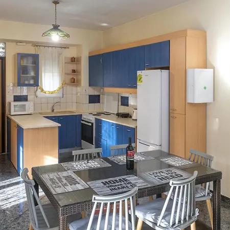 Rent House Mirtofito 8 Km From Peramos Дом отдыха