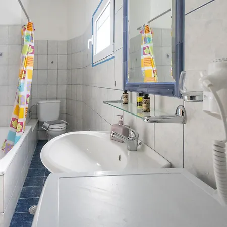 Rent House Mirtofito 8 Km From Peramos Дом отдыха