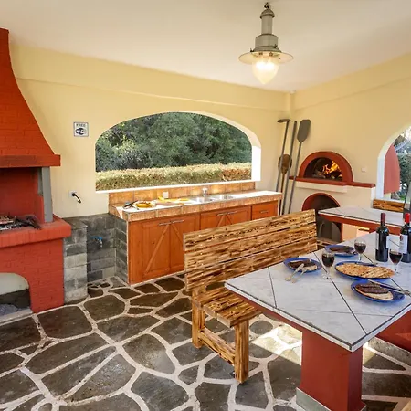 Hébergement de vacances Rent House Mirtofito 8 Km From Peramos *