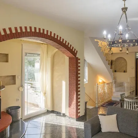 Case de vacanță Rent House Mirtofito 8 Km From Peramos Elaiokhorion