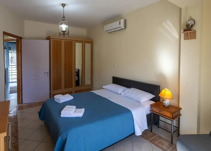 Rent House Mirtofito 8 Km From Peramos * Elaiokhorion