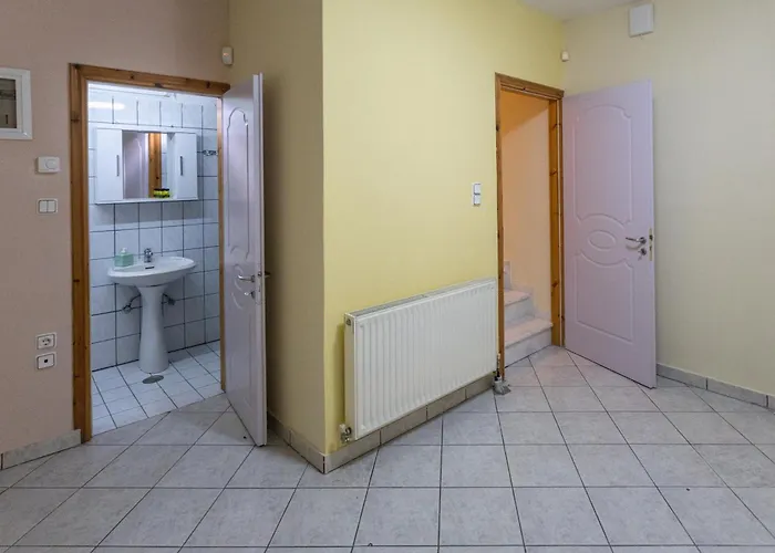 Rent House Mirtofito 8 Km From Peramos *