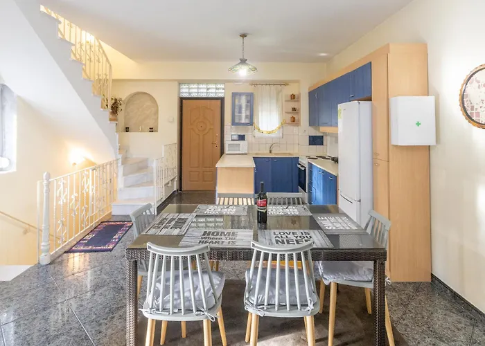 Сasa de vacaciones Rent House Mirtofito 8 Km From Peramos Elaiokhorion