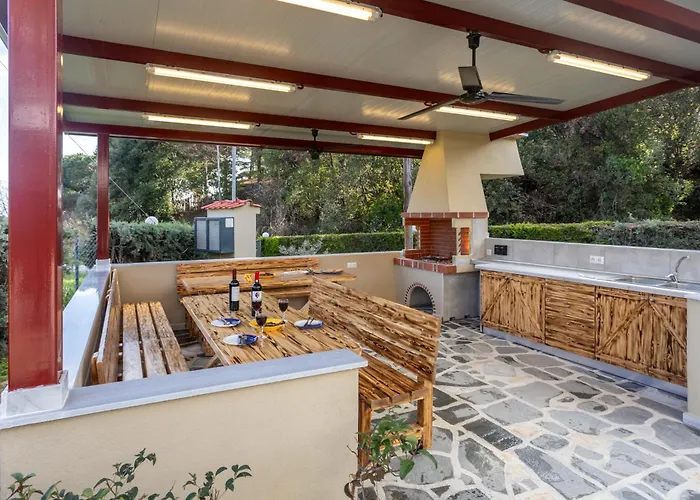 Rent House Mirtofito 8 Km From Peramos *